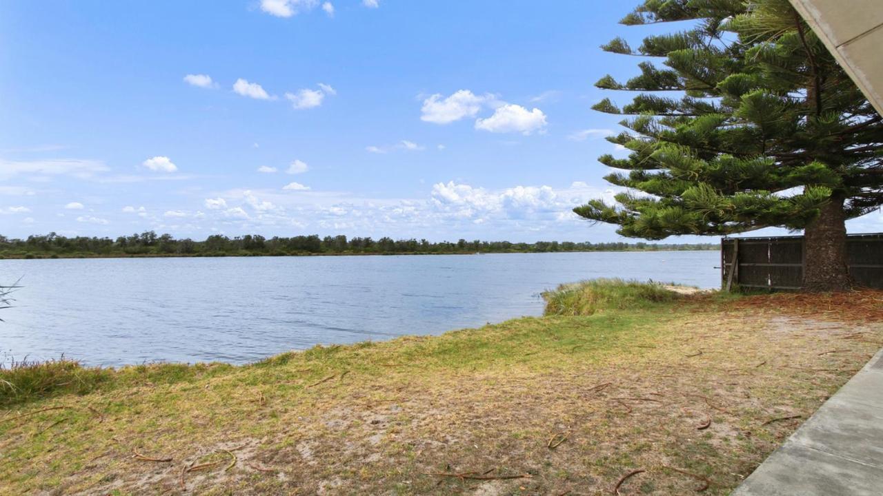 Jetty Road On The